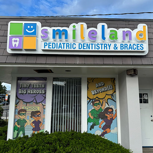 Illuminated channel letters for Smileland Dental office